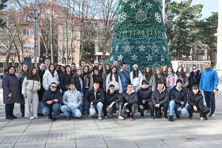 606016589_744332318735593_5652609244226915712_n